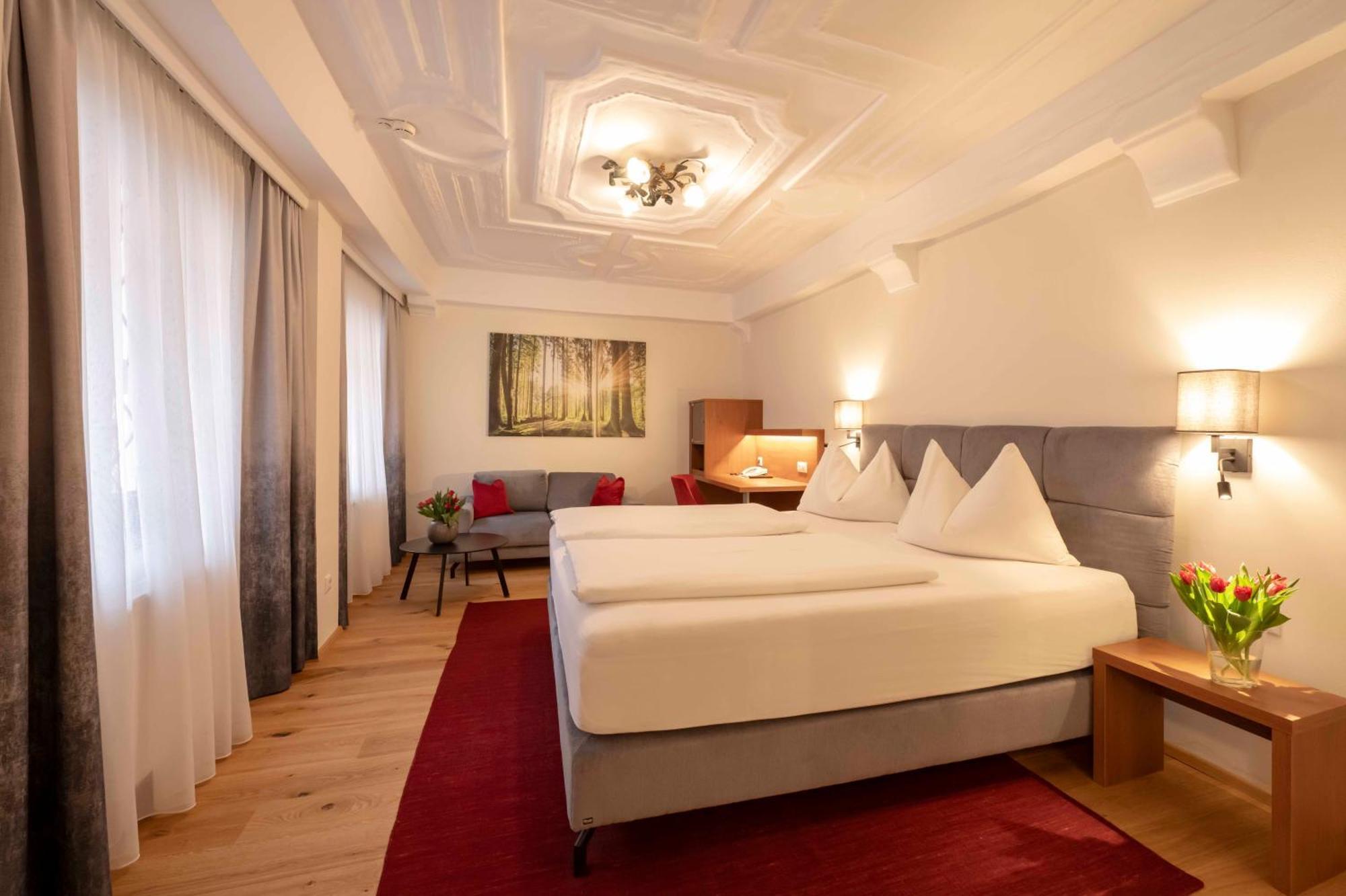 Hotel Mader Штайр Экстерьер фото